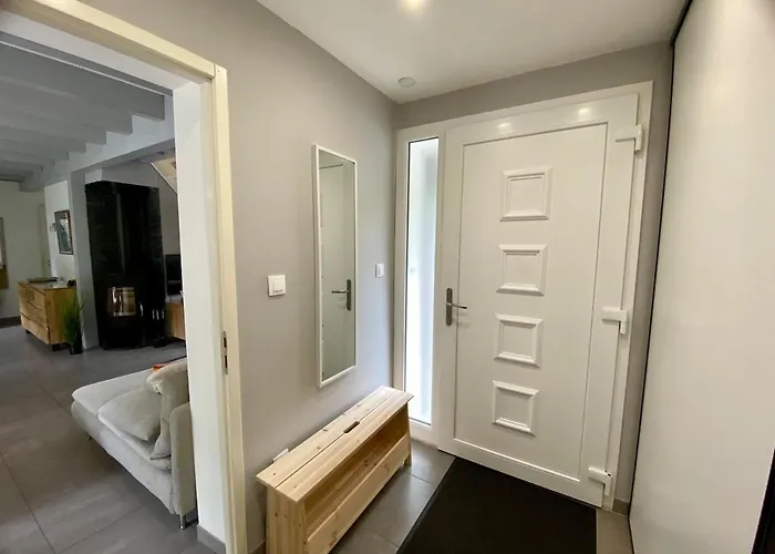 Le Vertpheny, Calme Et Coszy à 500 M Du Chalé