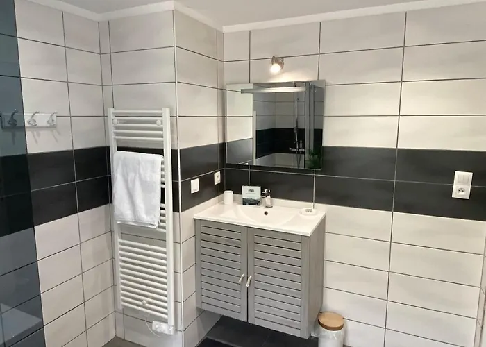 Le Vertpheny, Calme Et Coszy à 500 M Du